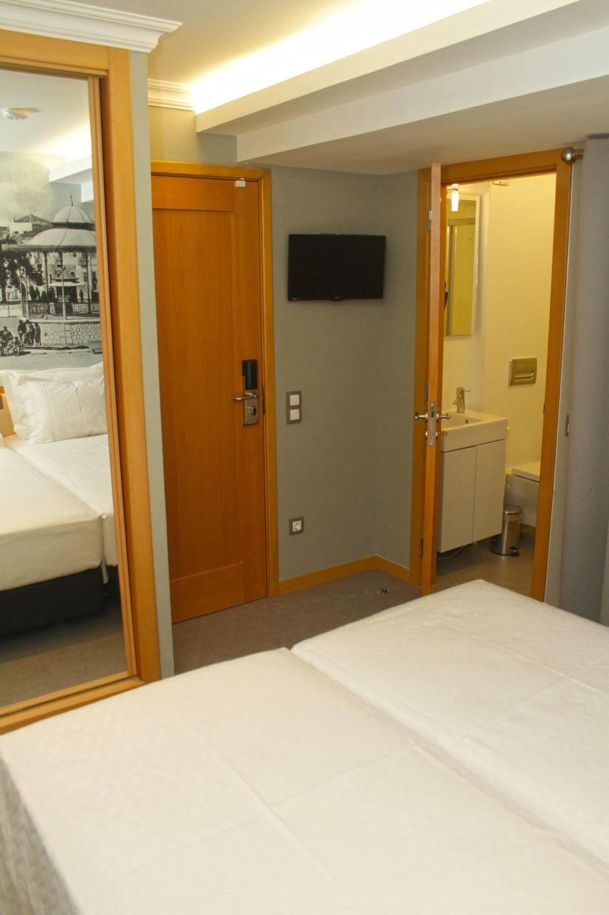 Rocha Prestige - Guest House And Suites Portimão Zewnętrze zdjęcie